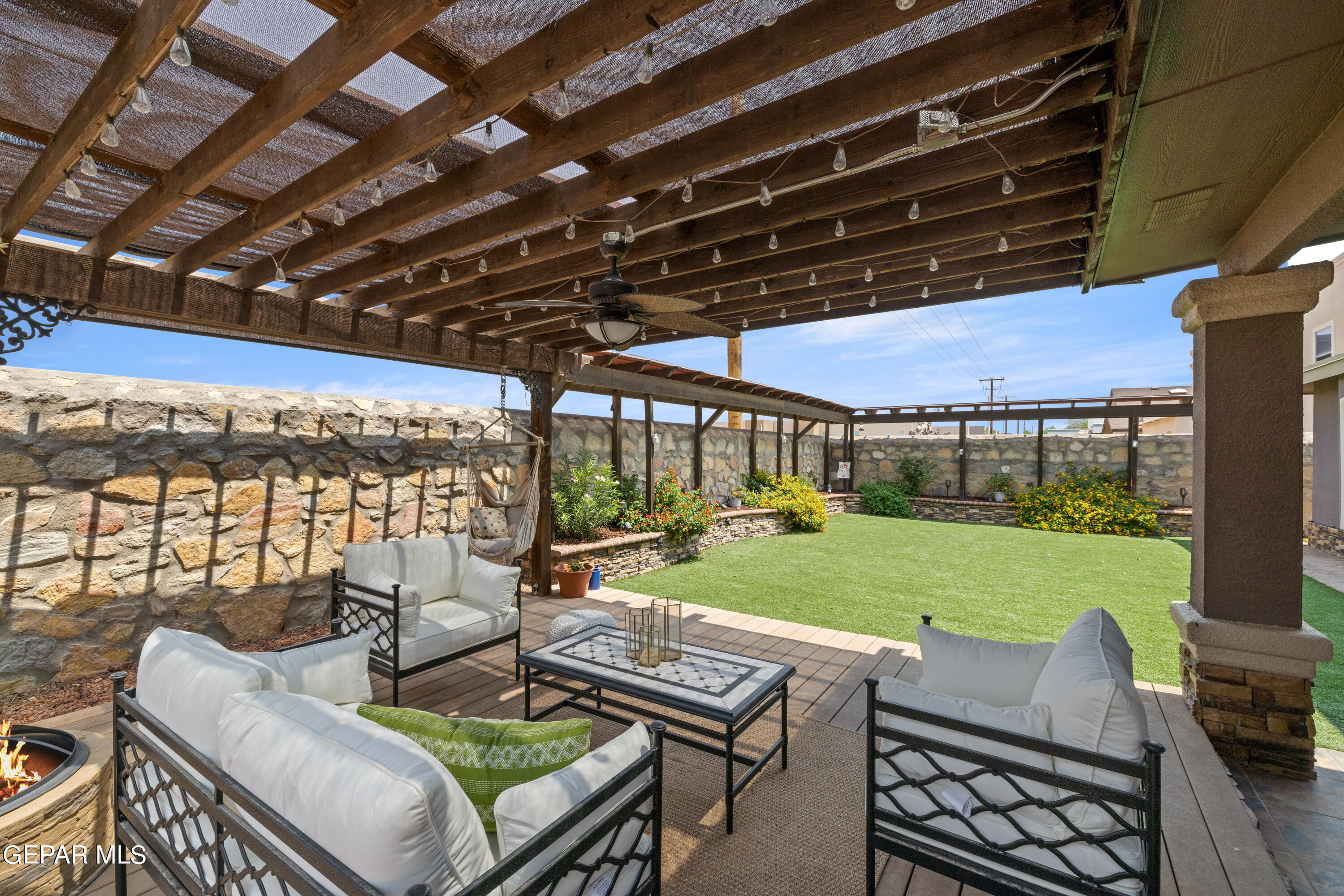 3037 SNOWY POINT Drive