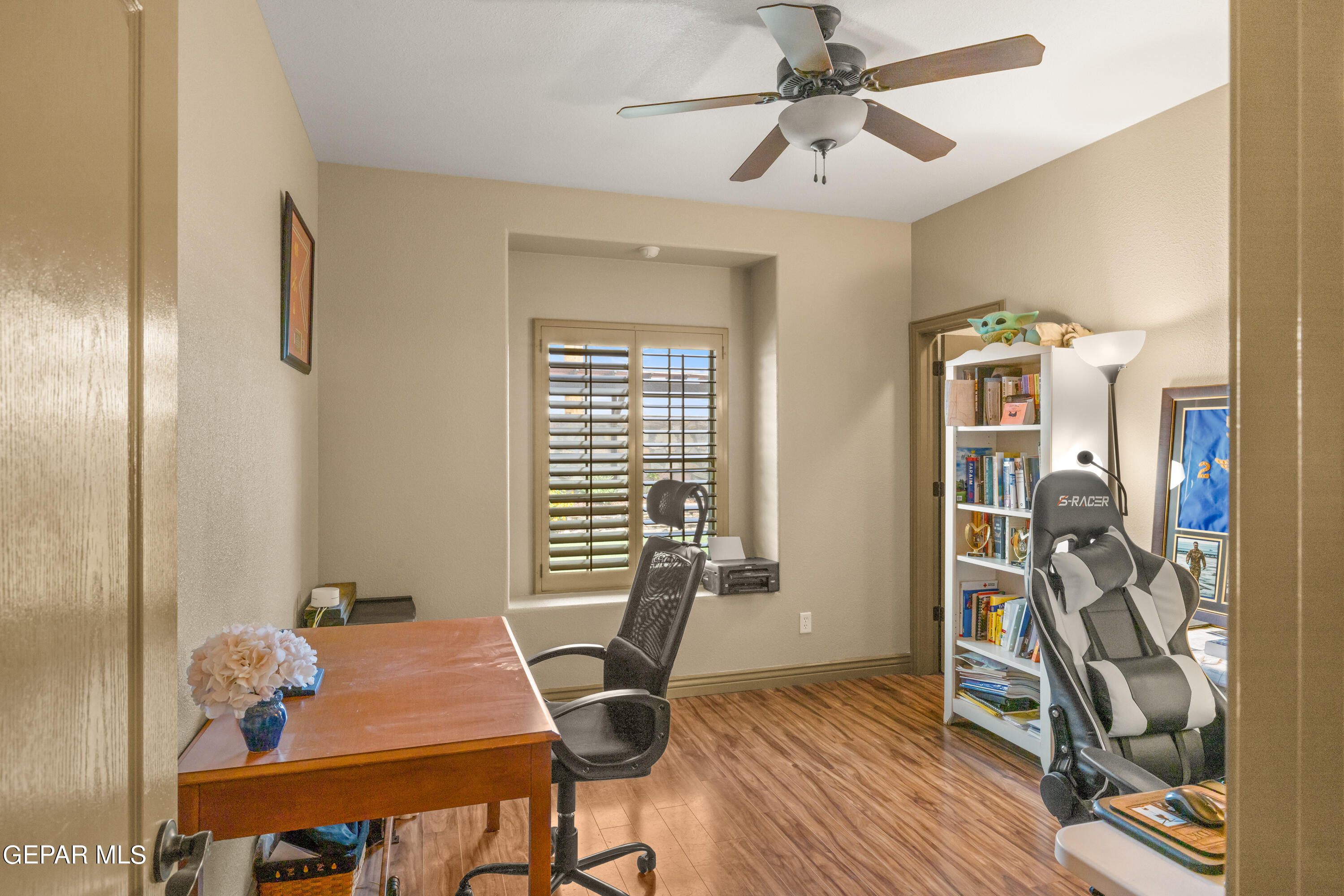 3037 SNOWY POINT Drive