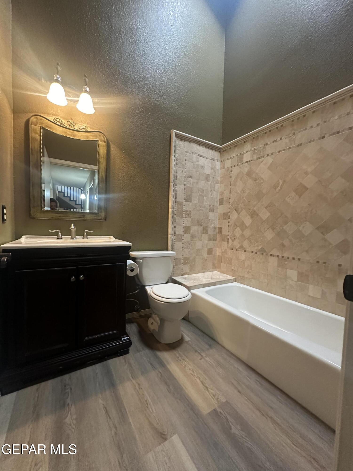 642 AGUA CALIENTE Drive