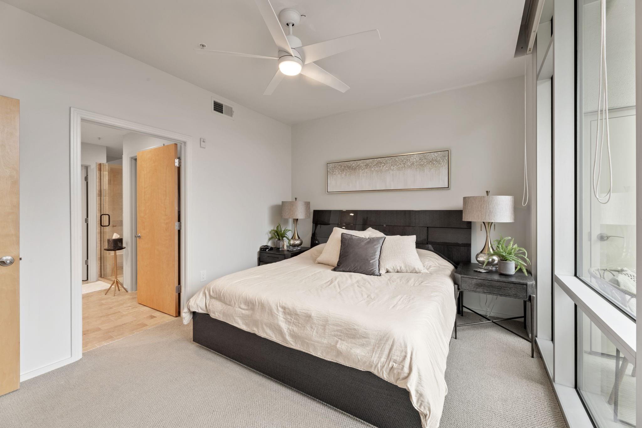 1600 Barton Springs RD # 4204