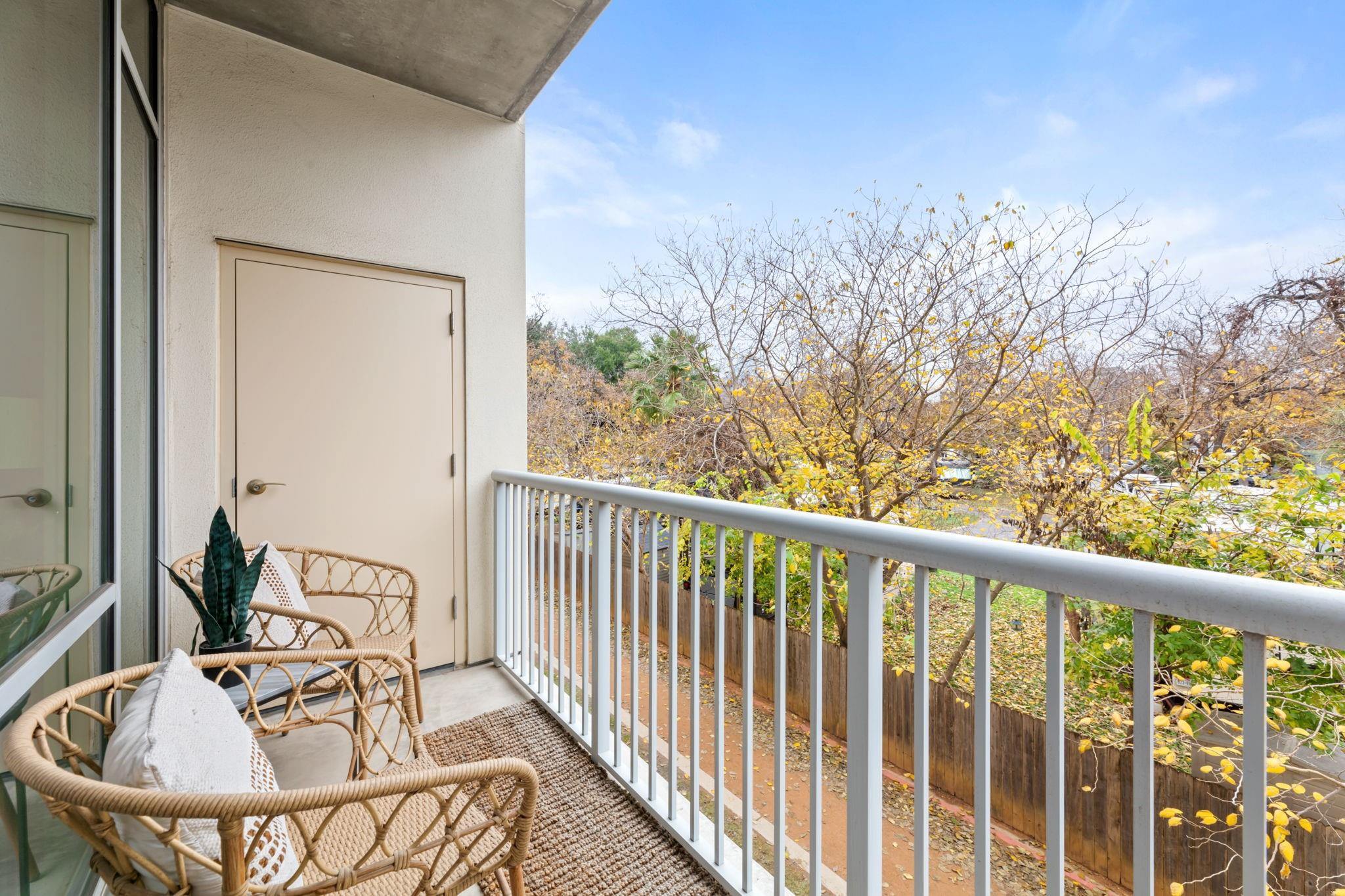 1600 Barton Springs RD # 4204