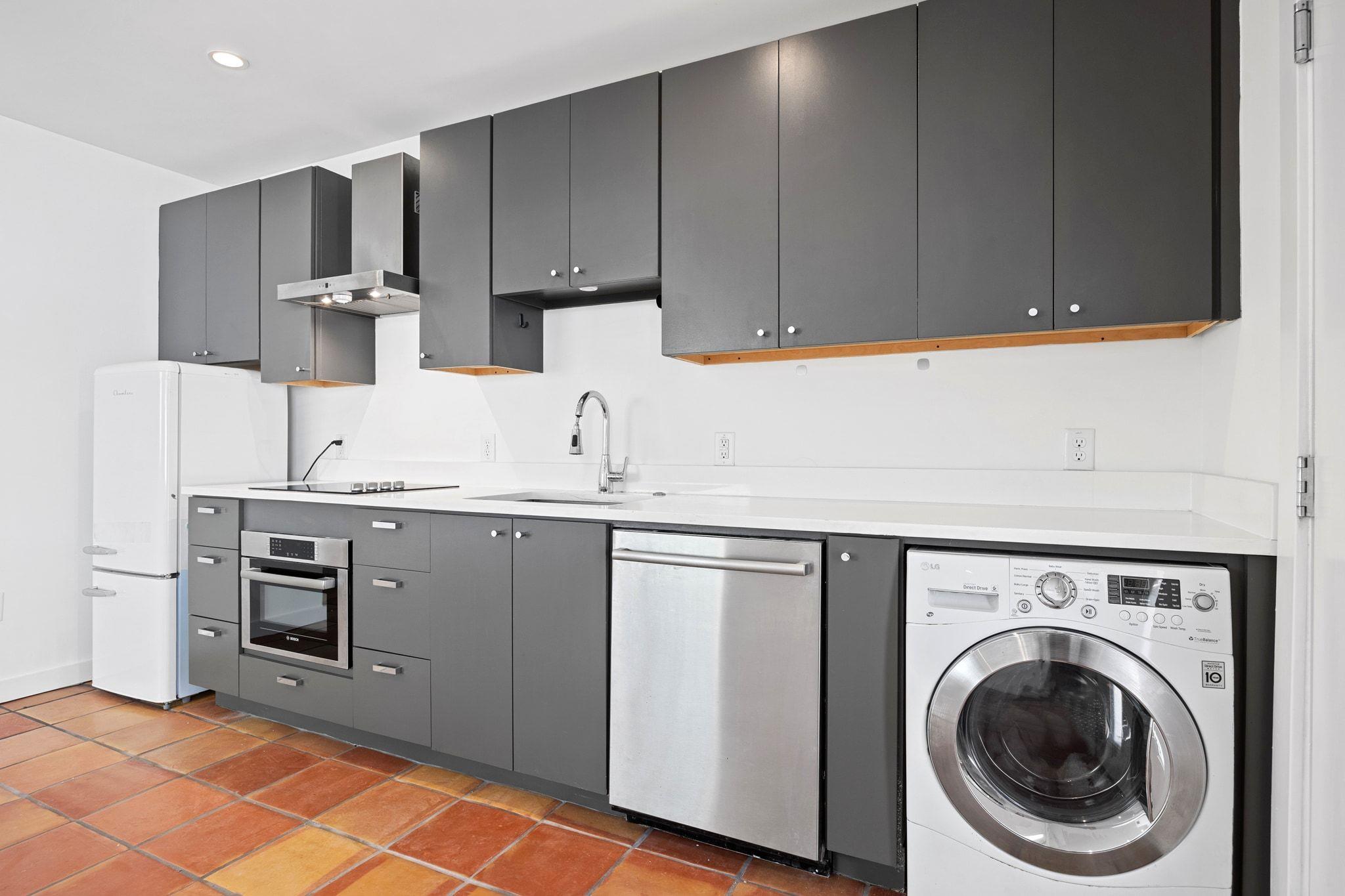 1200 Enfield RD # 107