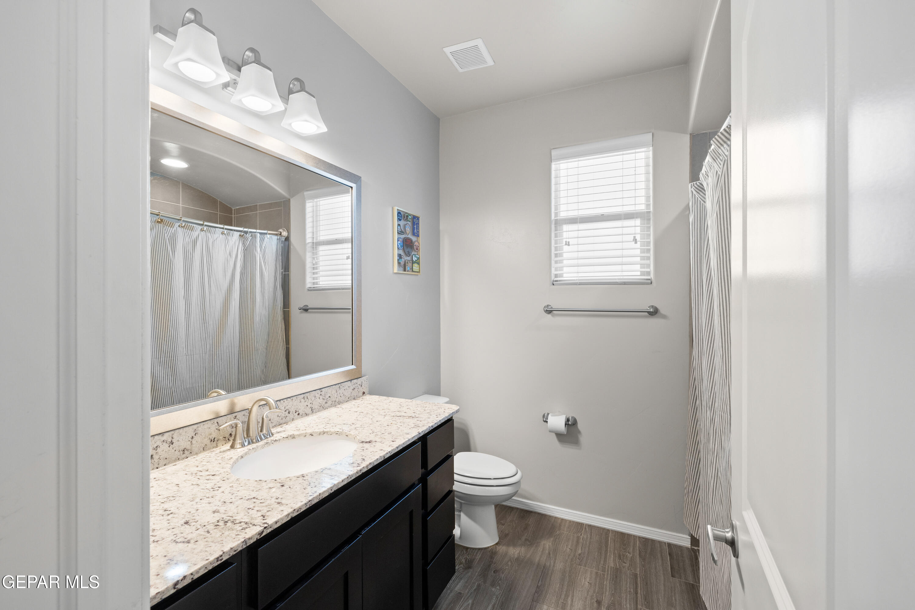 12401 KNIGHTSBRIDGE Drive