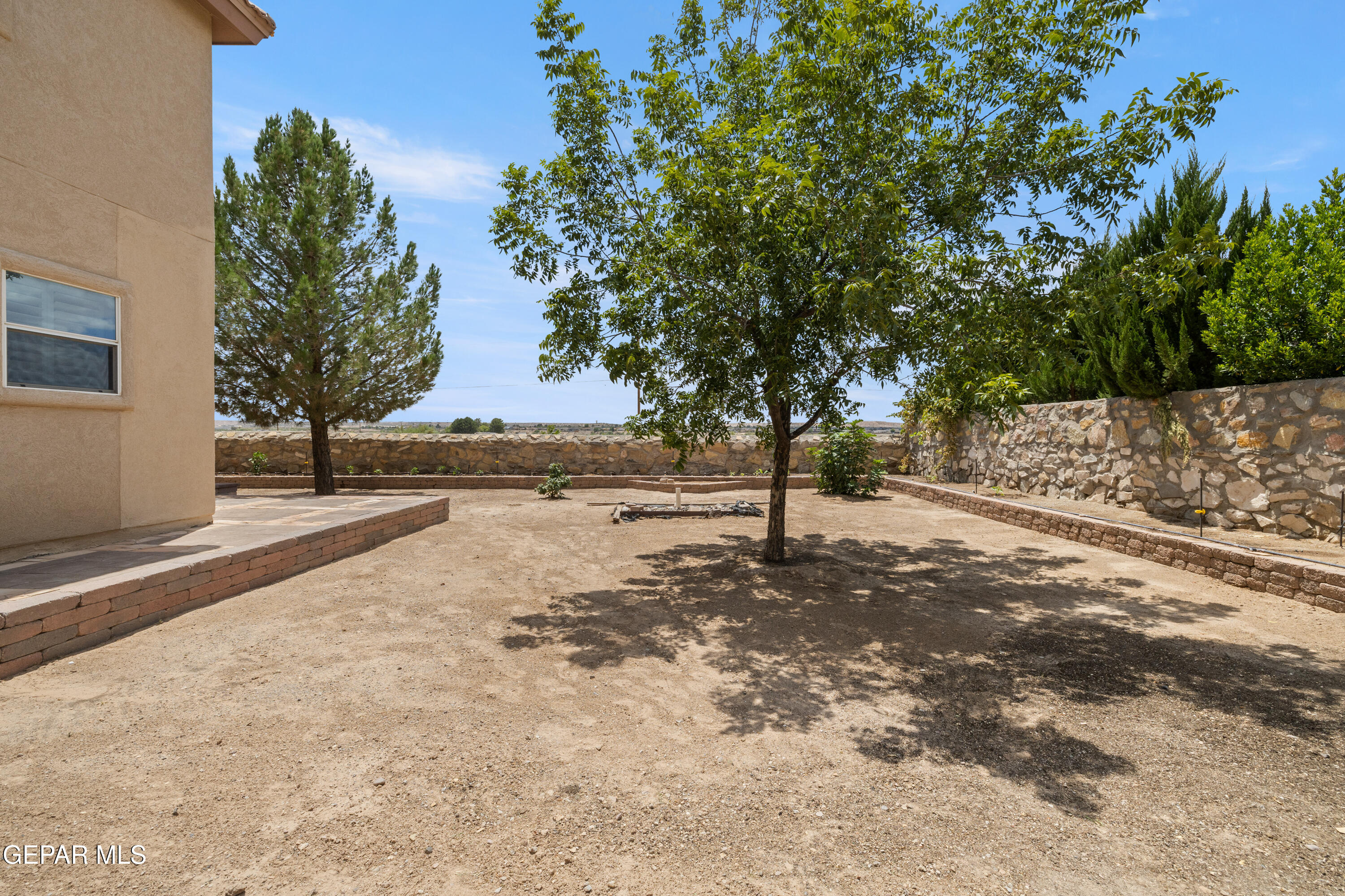 6013 VALLE ESPANOLA Lane