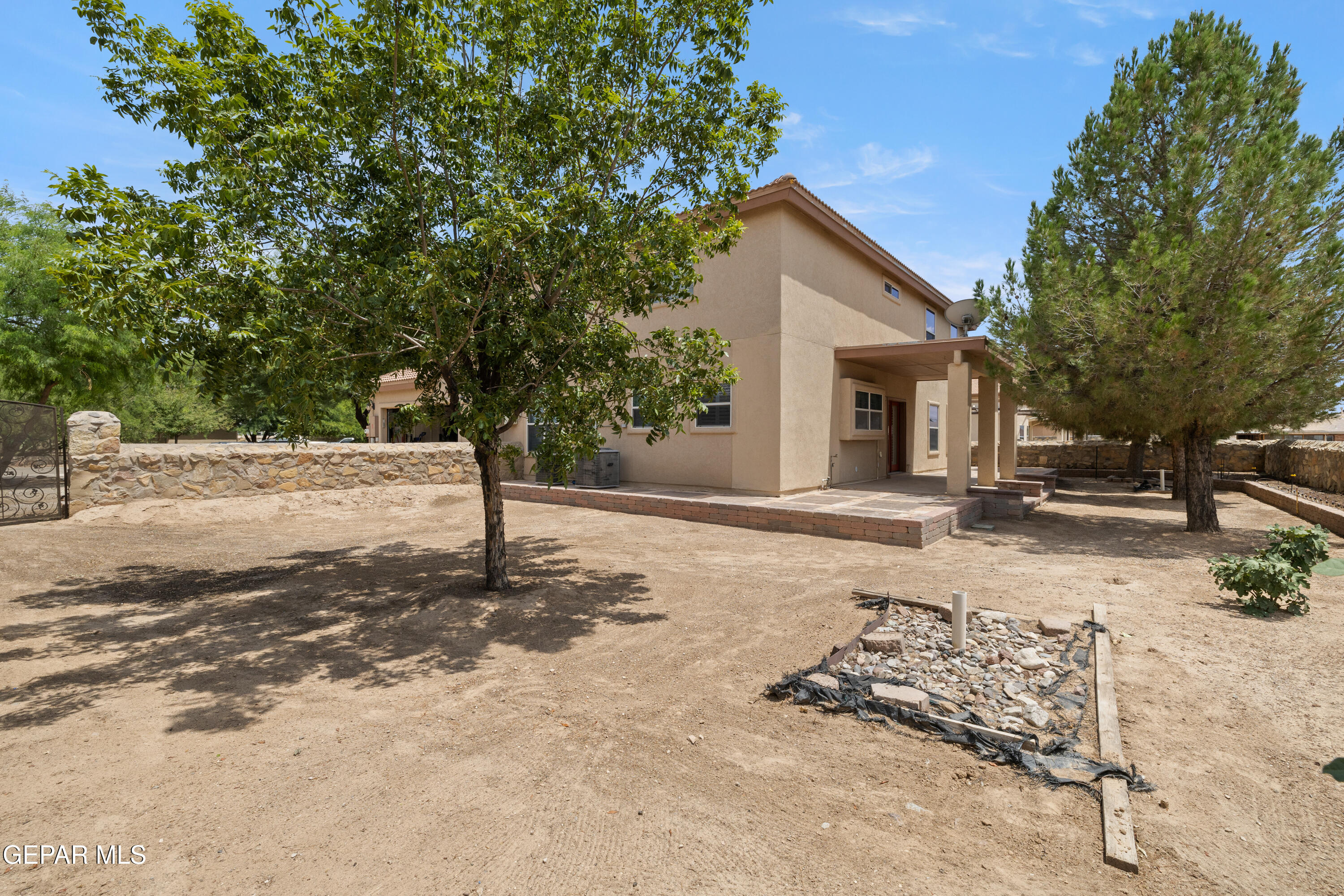 6013 VALLE ESPANOLA Lane