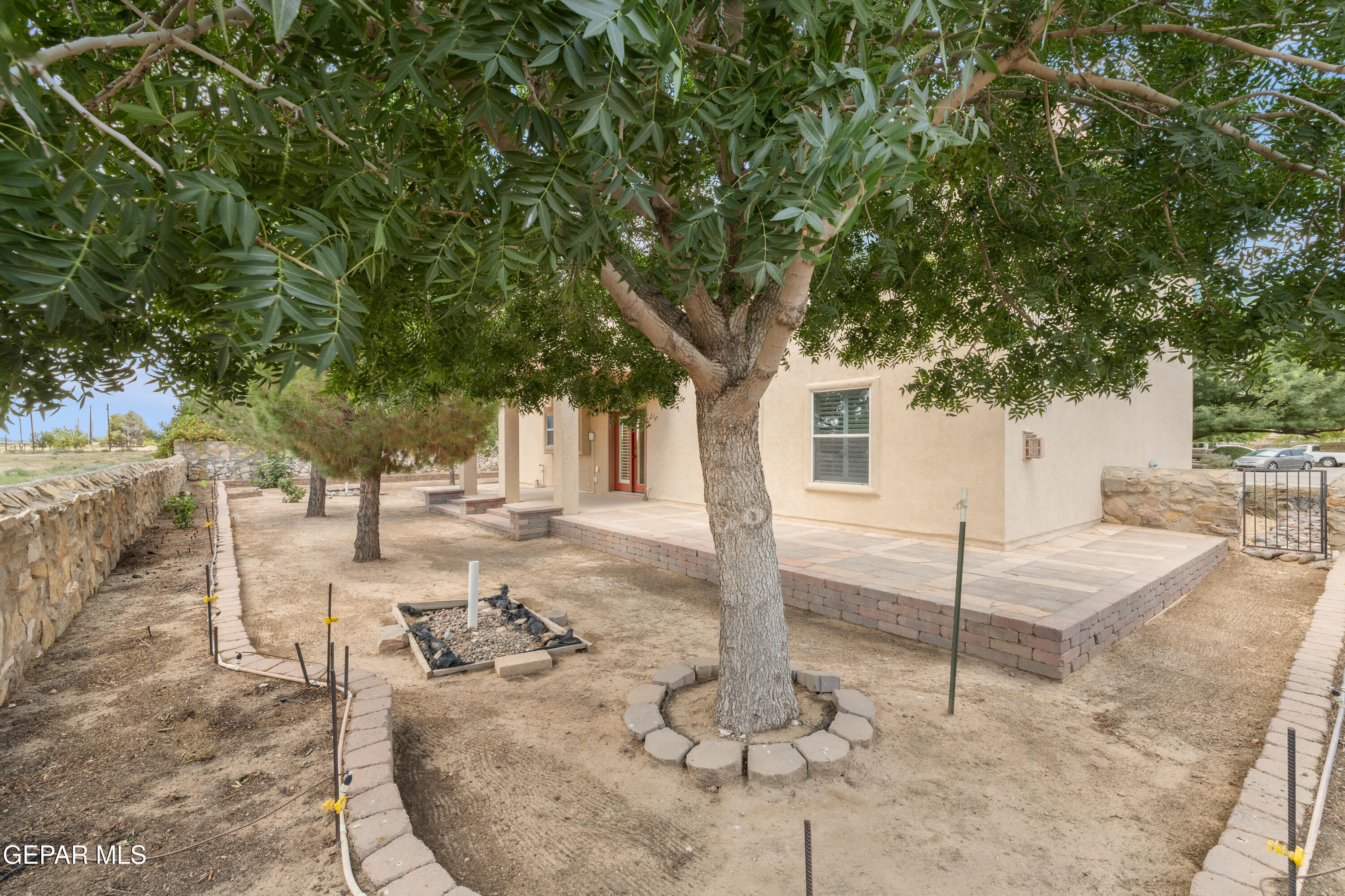 6013 VALLE ESPANOLA Lane
