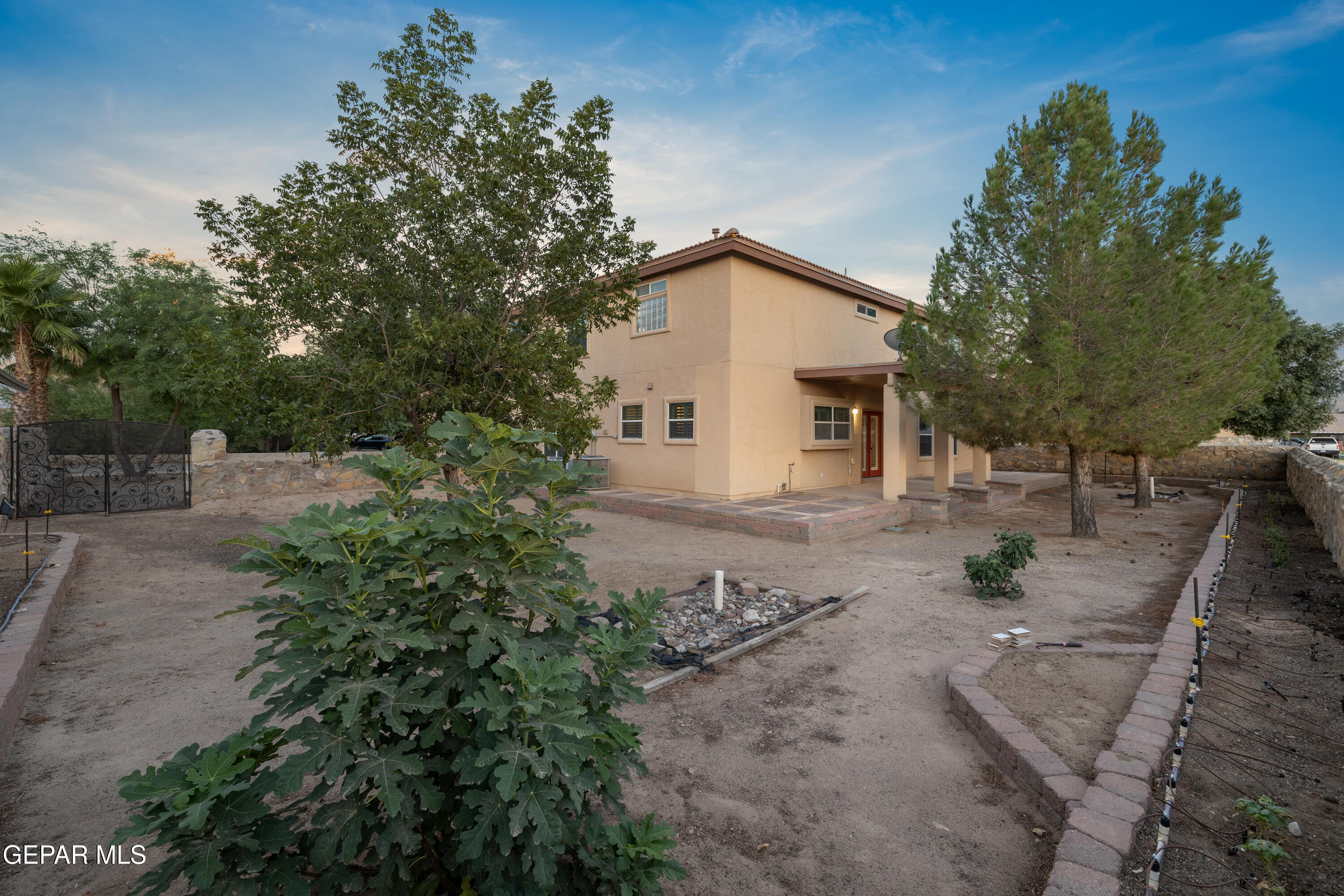 6013 VALLE ESPANOLA Lane