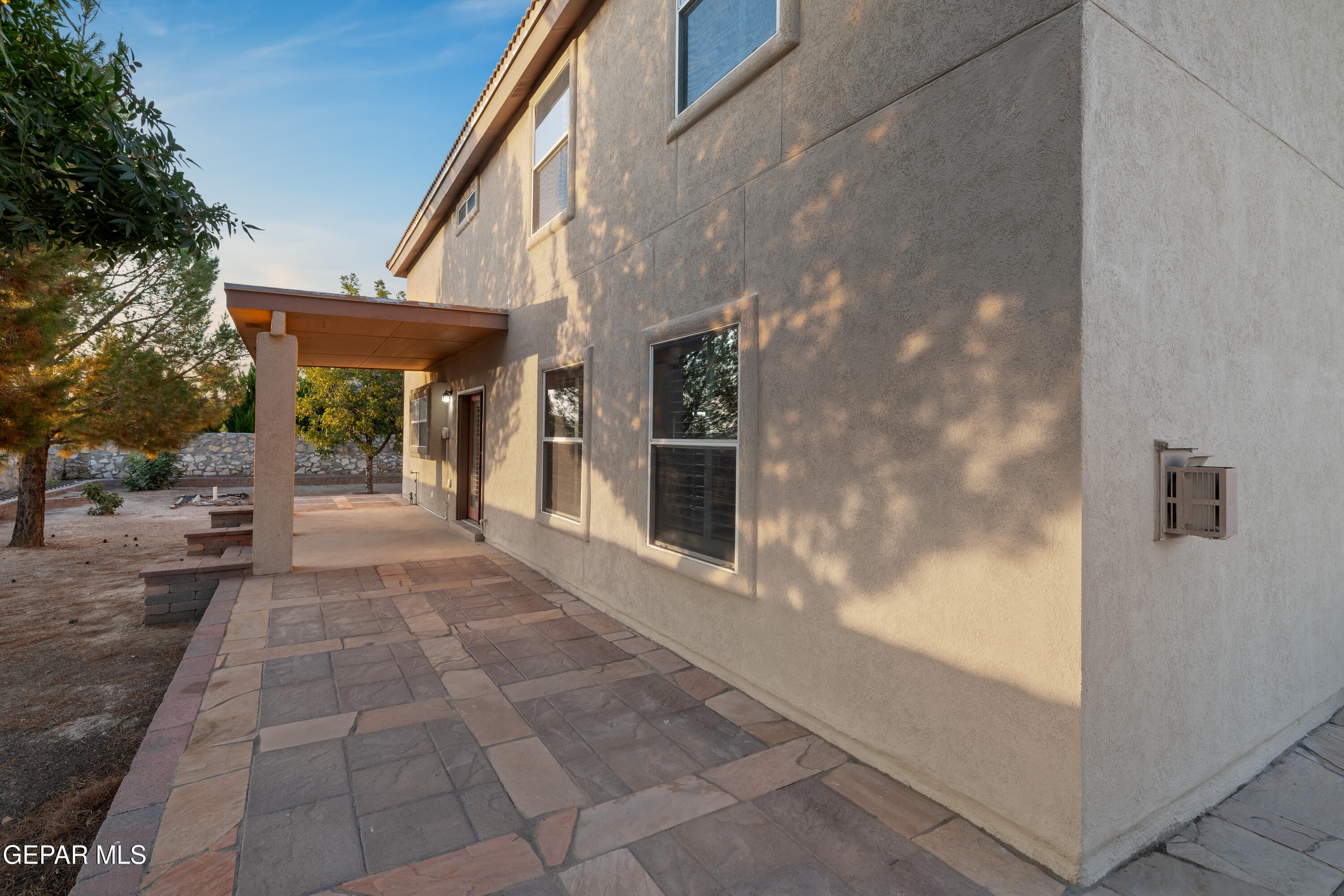 6013 VALLE ESPANOLA Lane