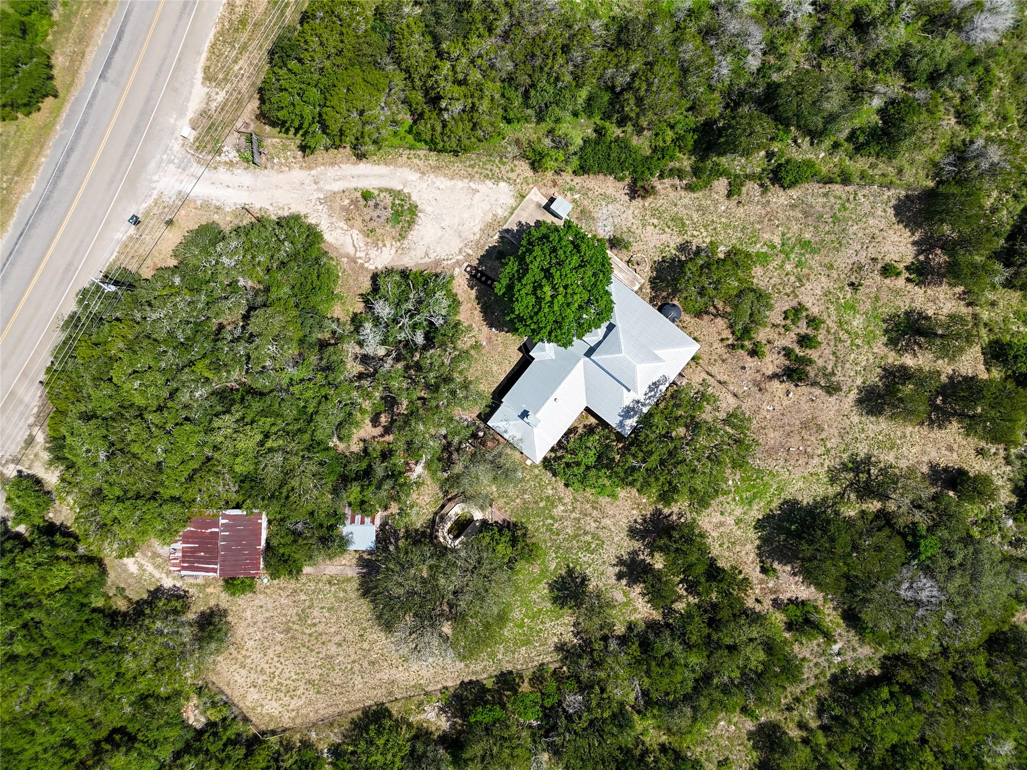 2211 Hilliard RD