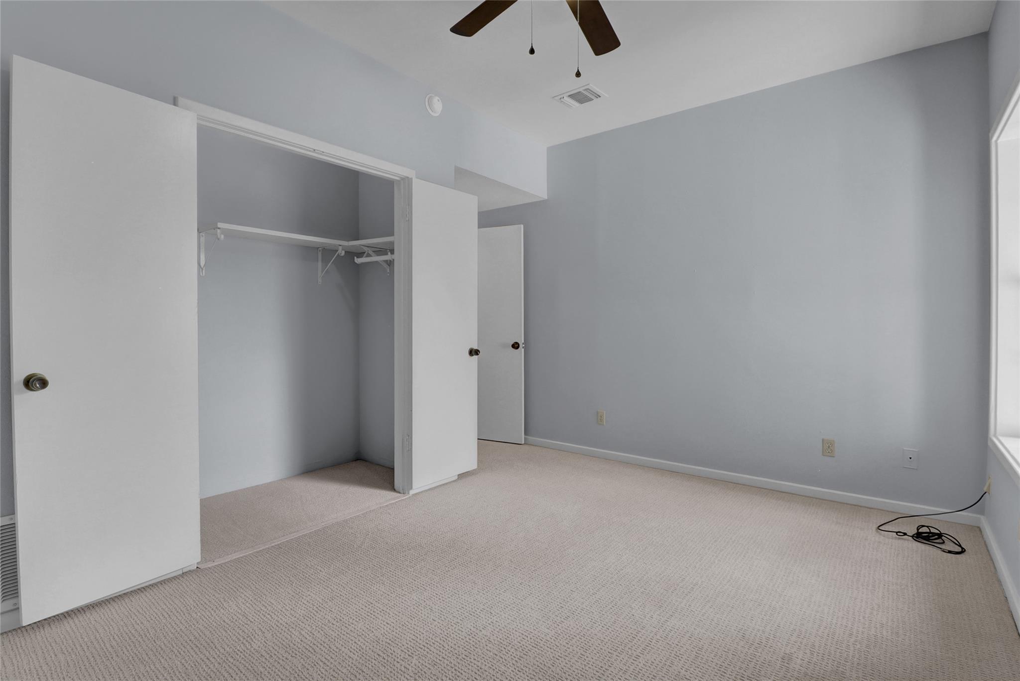 2211 Hilliard RD