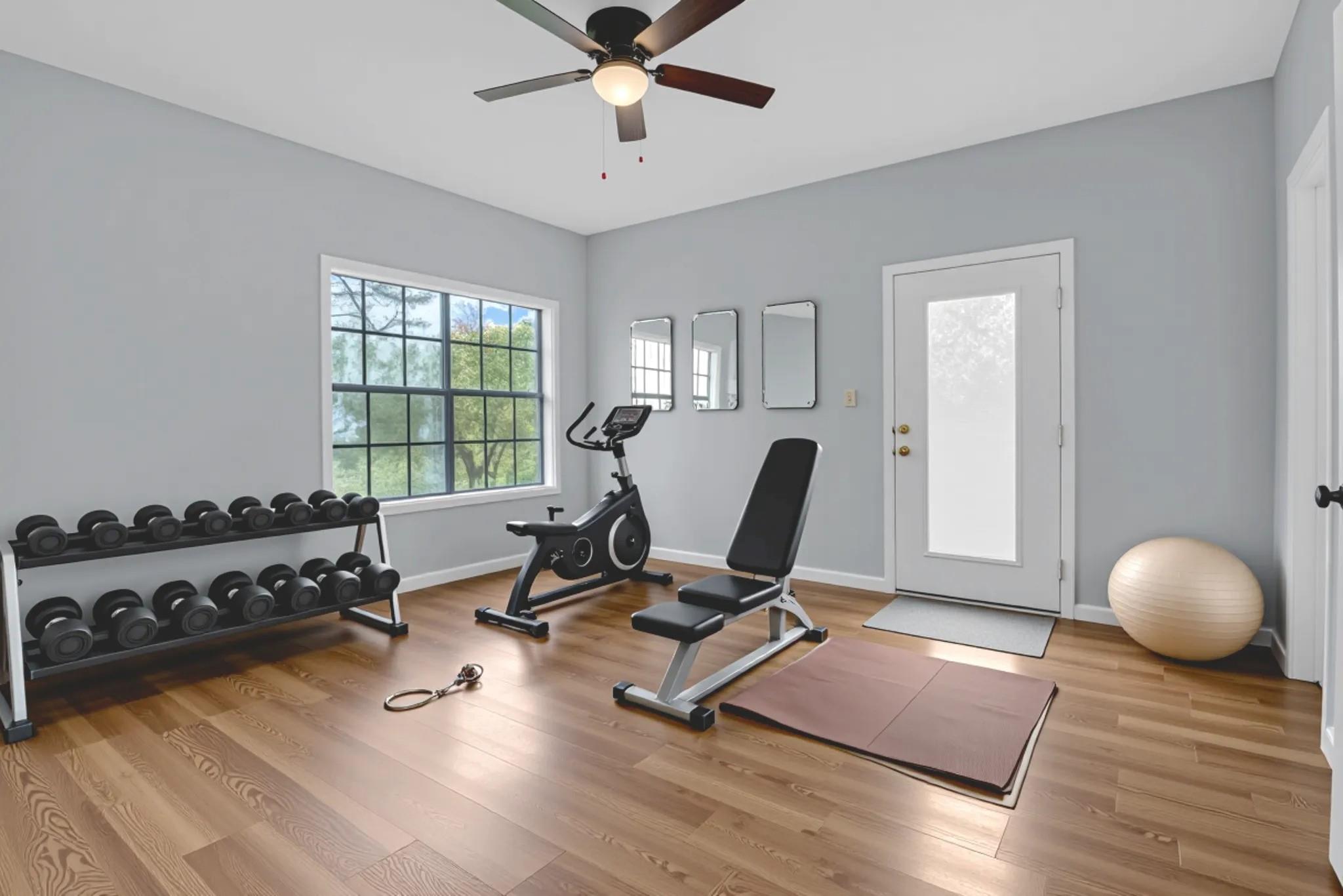 2211 Hilliard RD