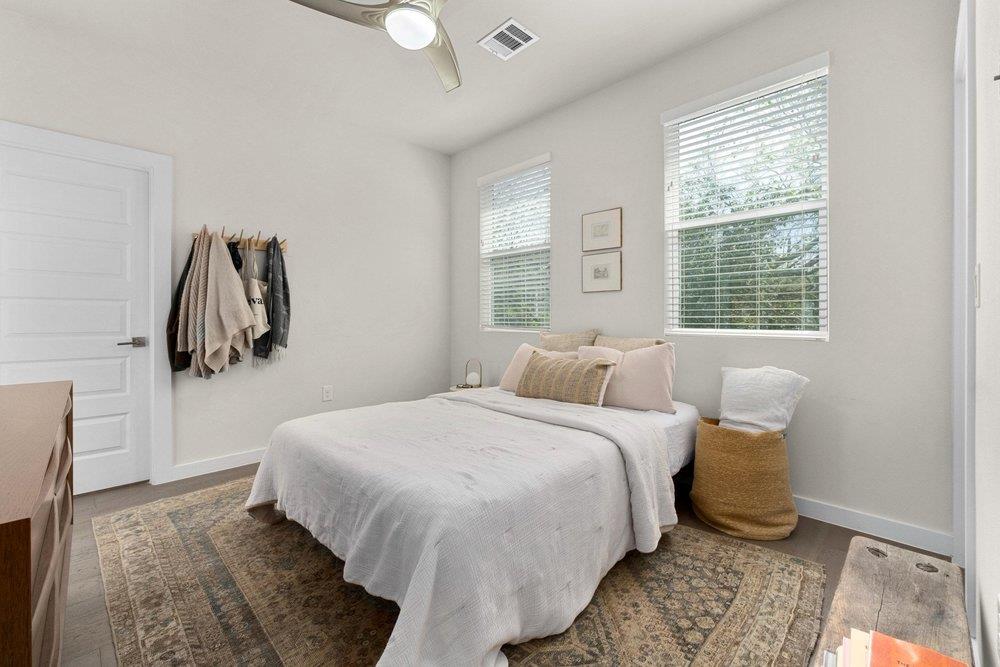 913 Valdez ST # B Unit: A & B