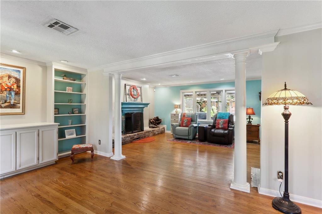 3846 PEACHTREE Court