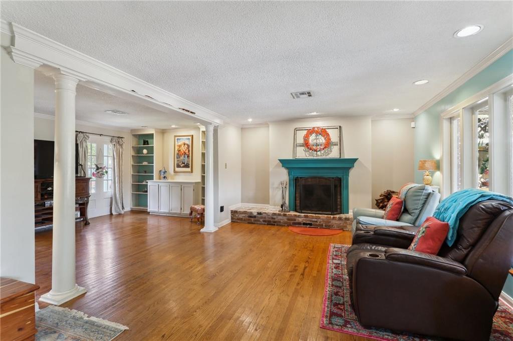 3846 PEACHTREE Court
