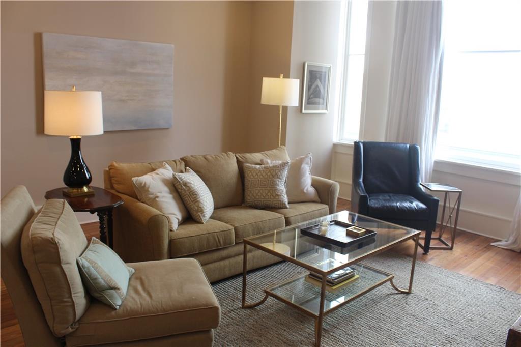 216 CHARTRES Street 2C