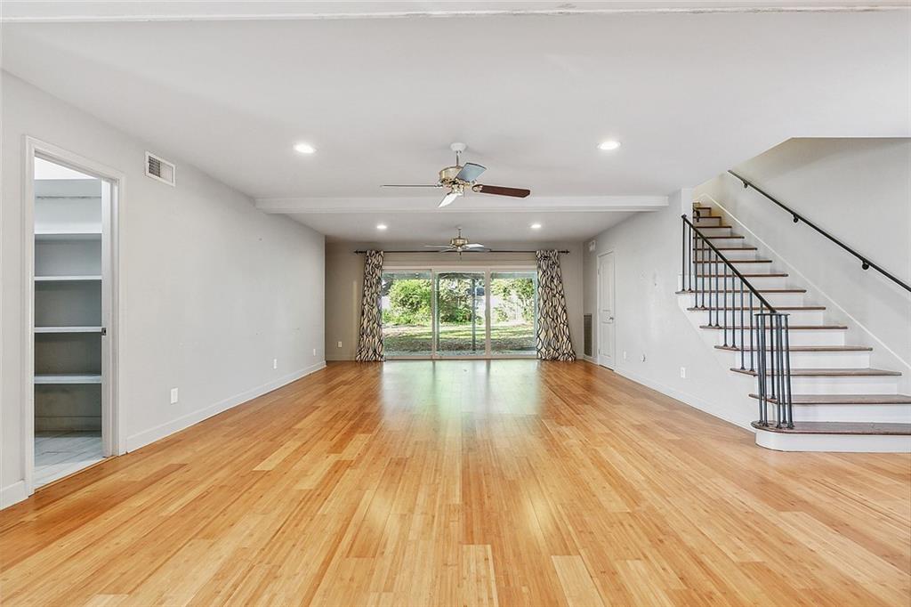 848 DODGE Avenue
