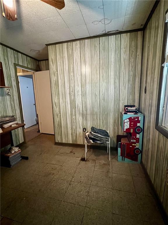 2813 RIVERBEND Drive