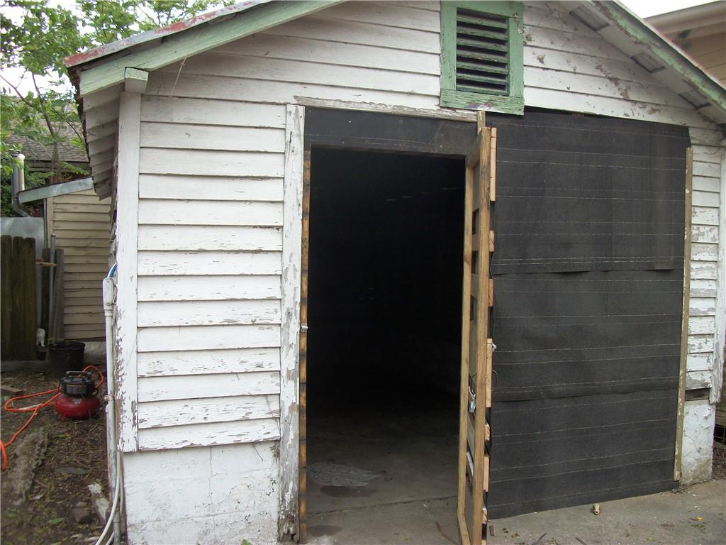 1409 ELYSIAN FIELDS Avenue