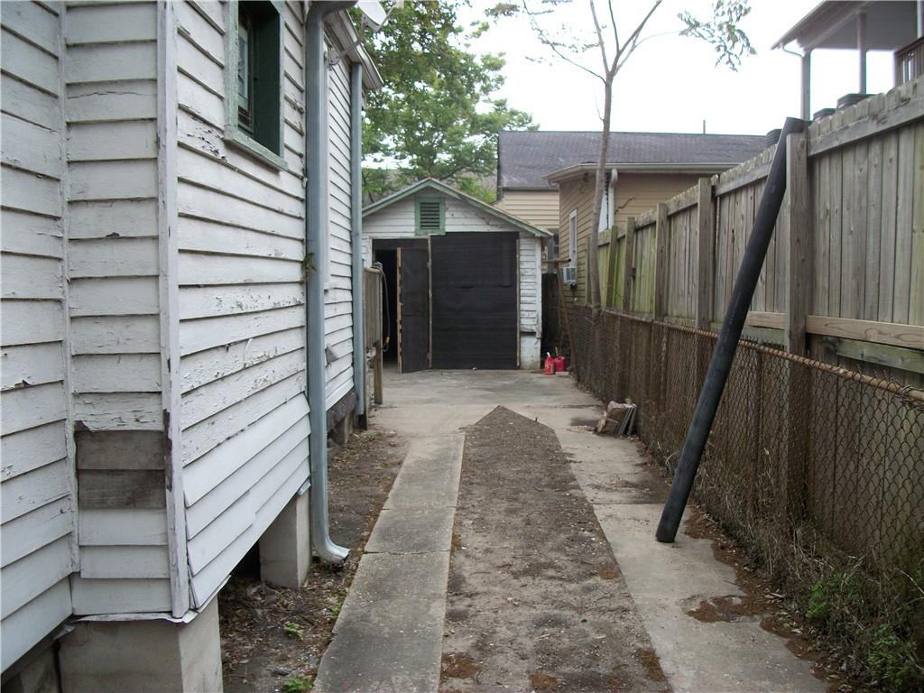 1409 ELYSIAN FIELDS Avenue