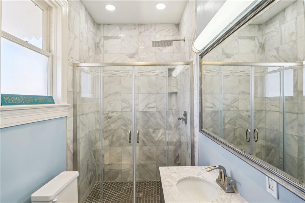 1031 BARRACKS Street 3