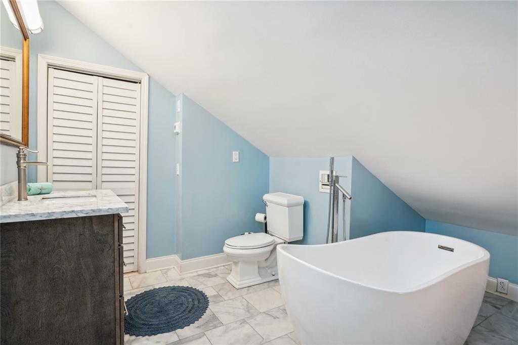 1031 BARRACKS Street 3