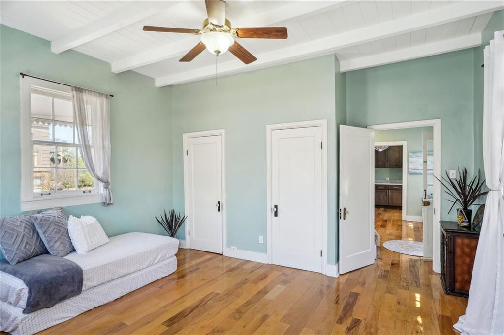 1031 BARRACKS Street 3