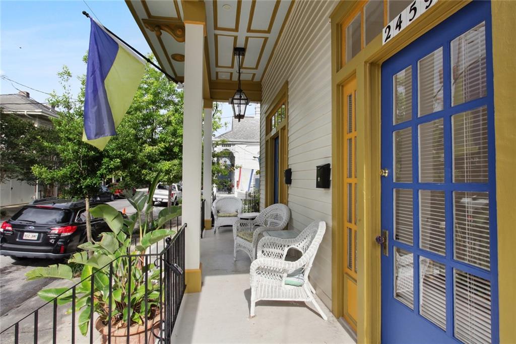 2459 ROYAL Street