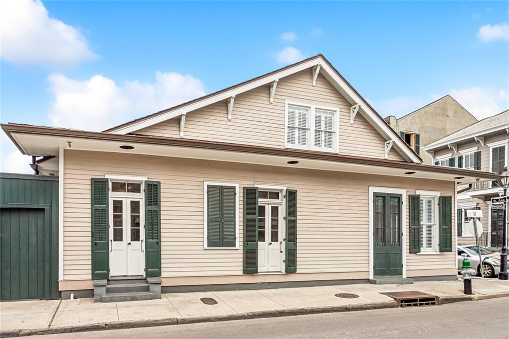 1000 ST ANN Street