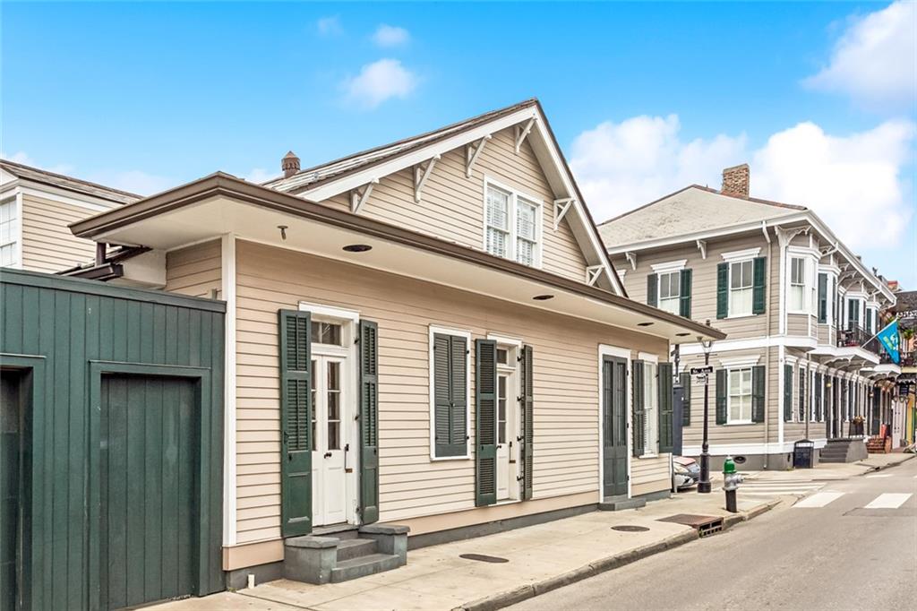1000 ST ANN Street