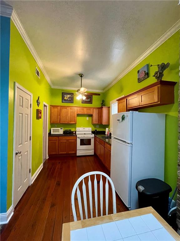 929 MARIGNY Street B