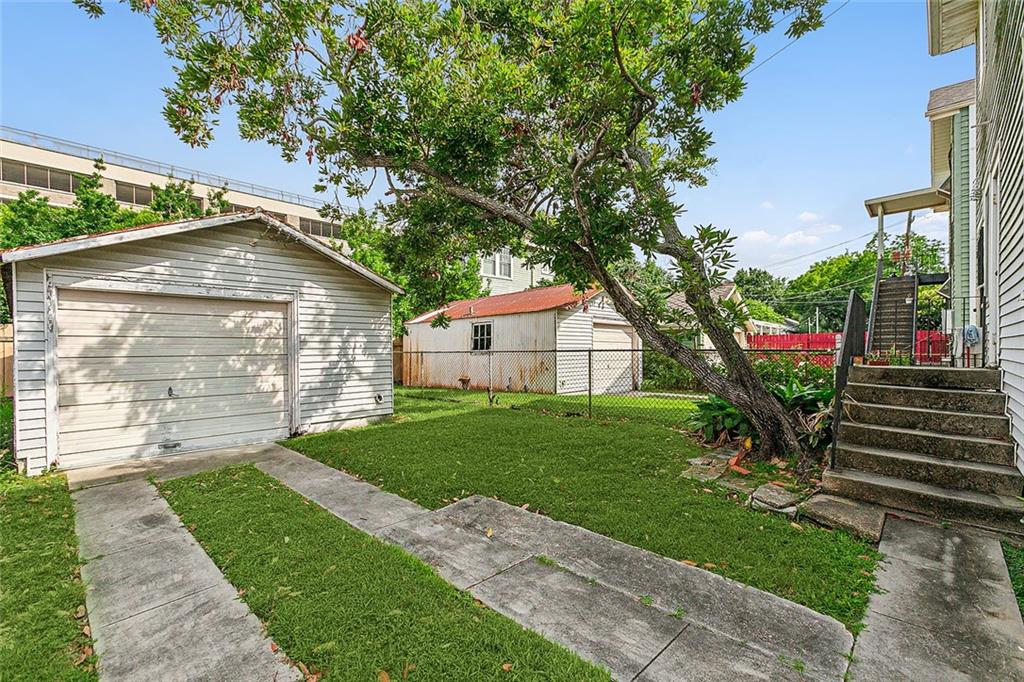 2616 18 CALHOUN Street