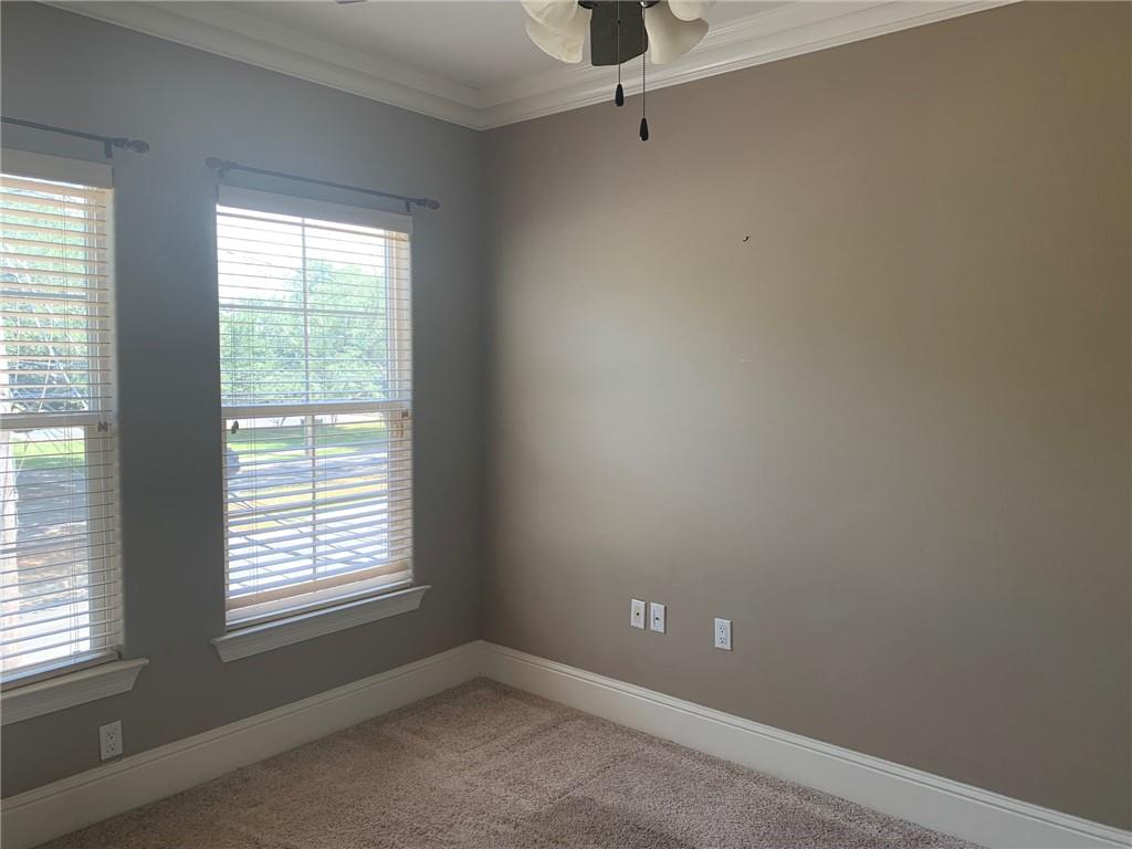 4216 TRANSCONTINENTAL Drive 4216