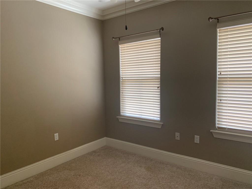 4216 TRANSCONTINENTAL Drive 4216