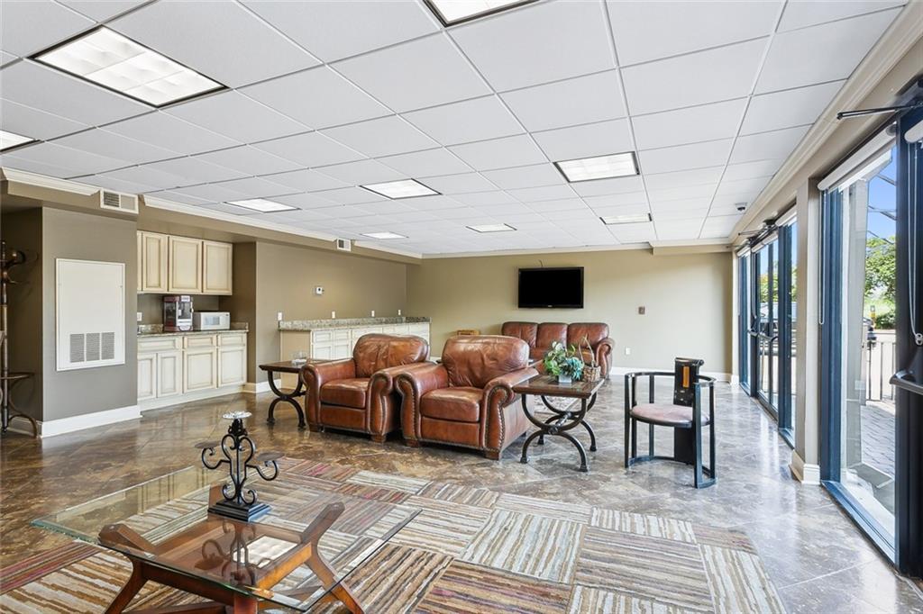 500 LAKE MARINA Avenue 417