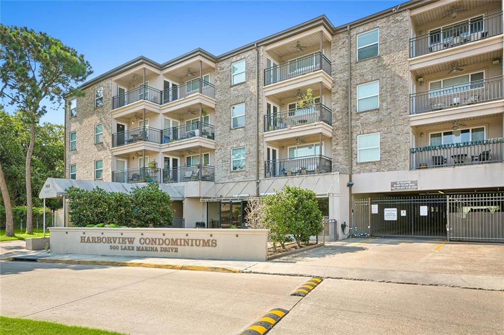 500 LAKE MARINA Avenue 417