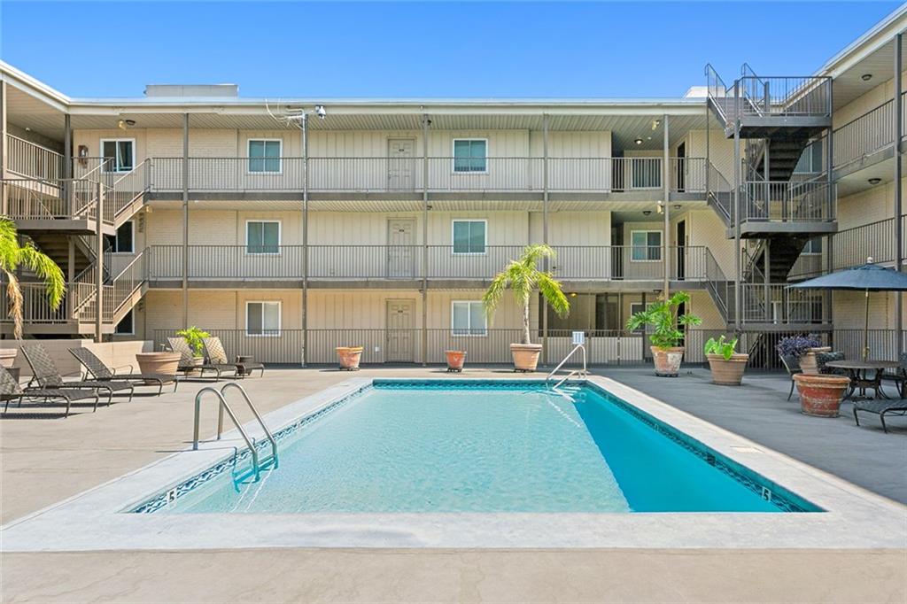 500 LAKE MARINA Avenue 417