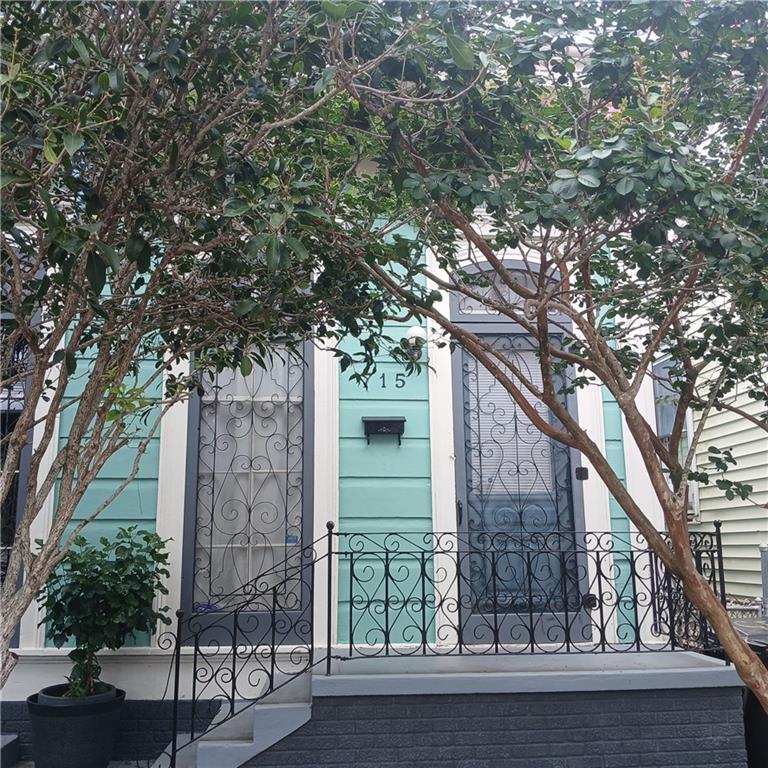 715 GALLIER Street
