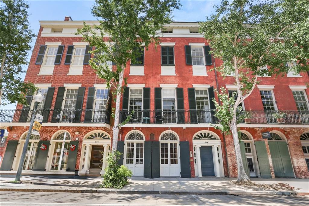604 JULIA Street
