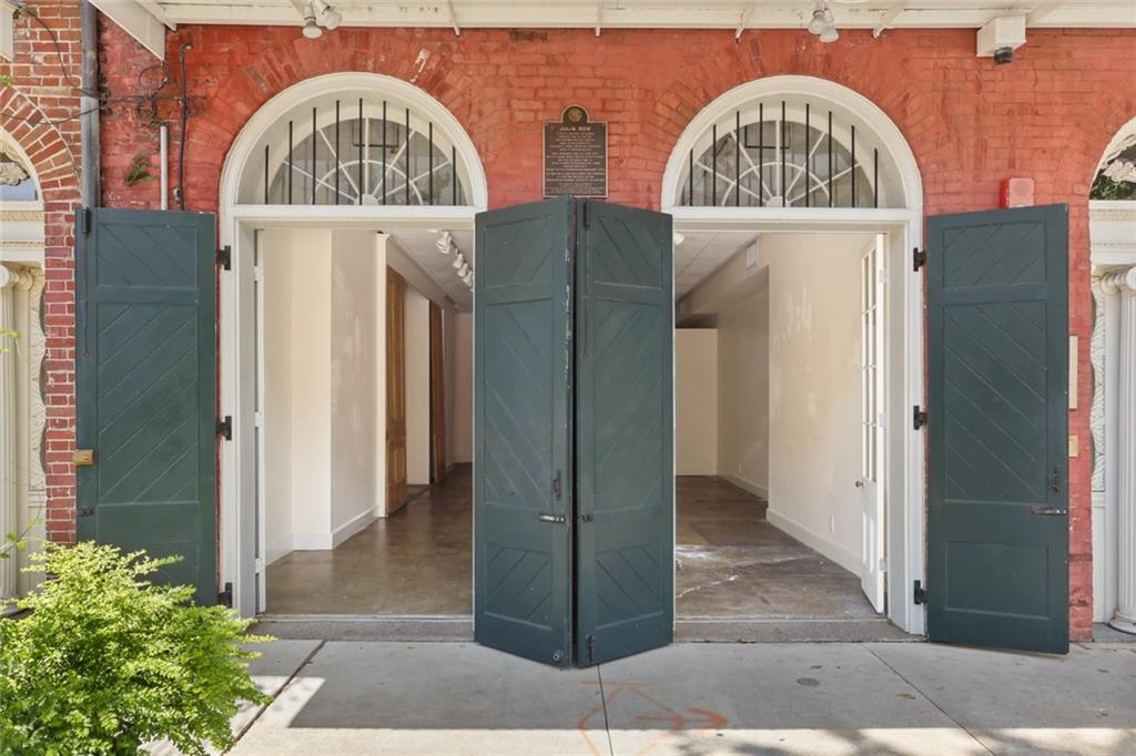 604 JULIA Street