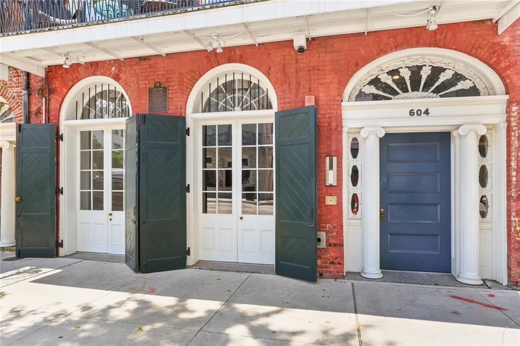 604 JULIA Street
