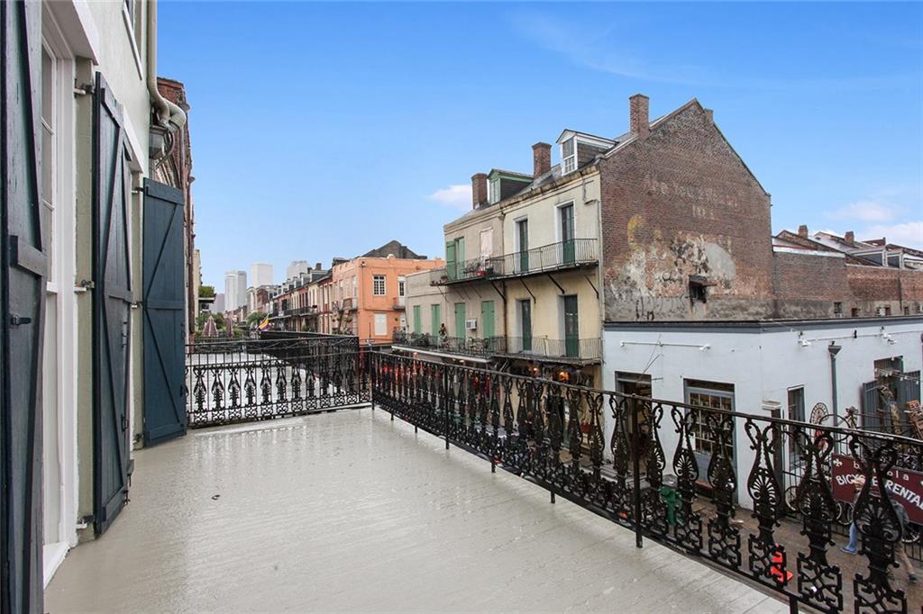 1214 DECATUR Street 2