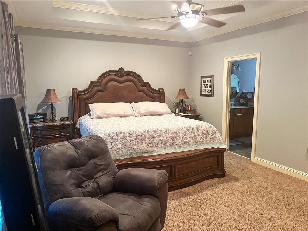 3300 STORY PARK Boulevard