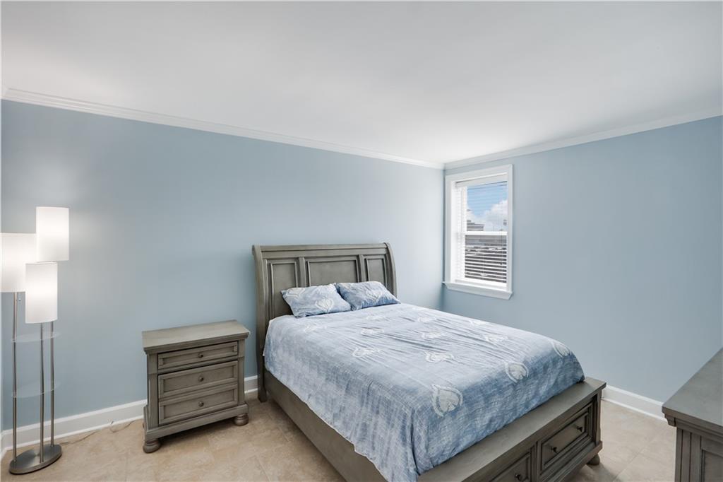 1205 ST. CHARLES Avenue 605