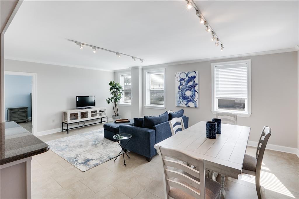 1205 ST. CHARLES Avenue 605