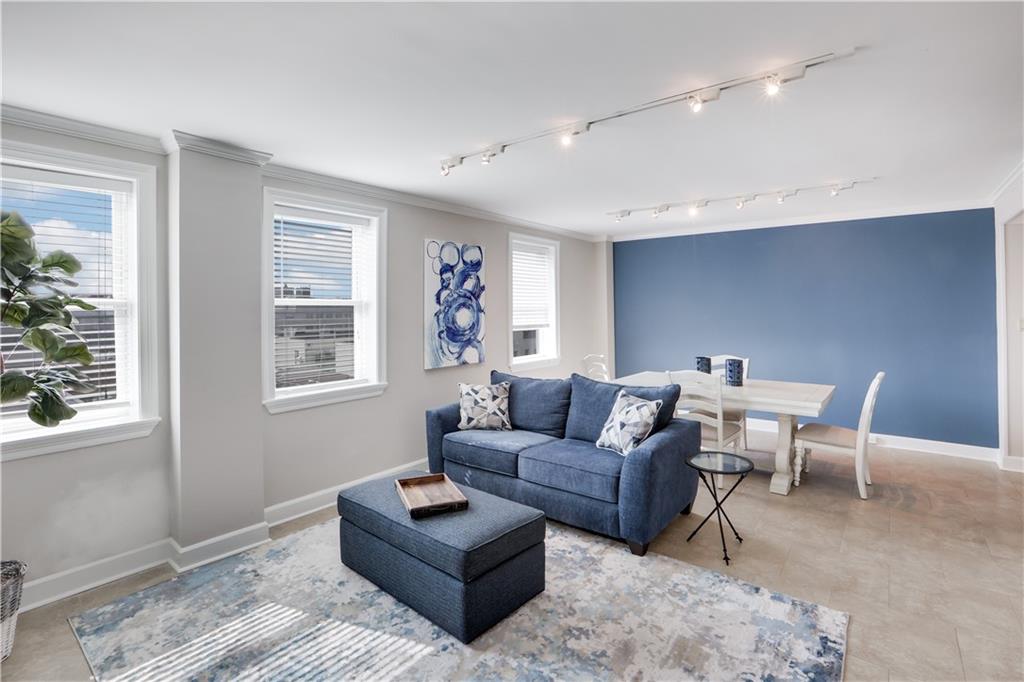 1205 ST. CHARLES Avenue 605