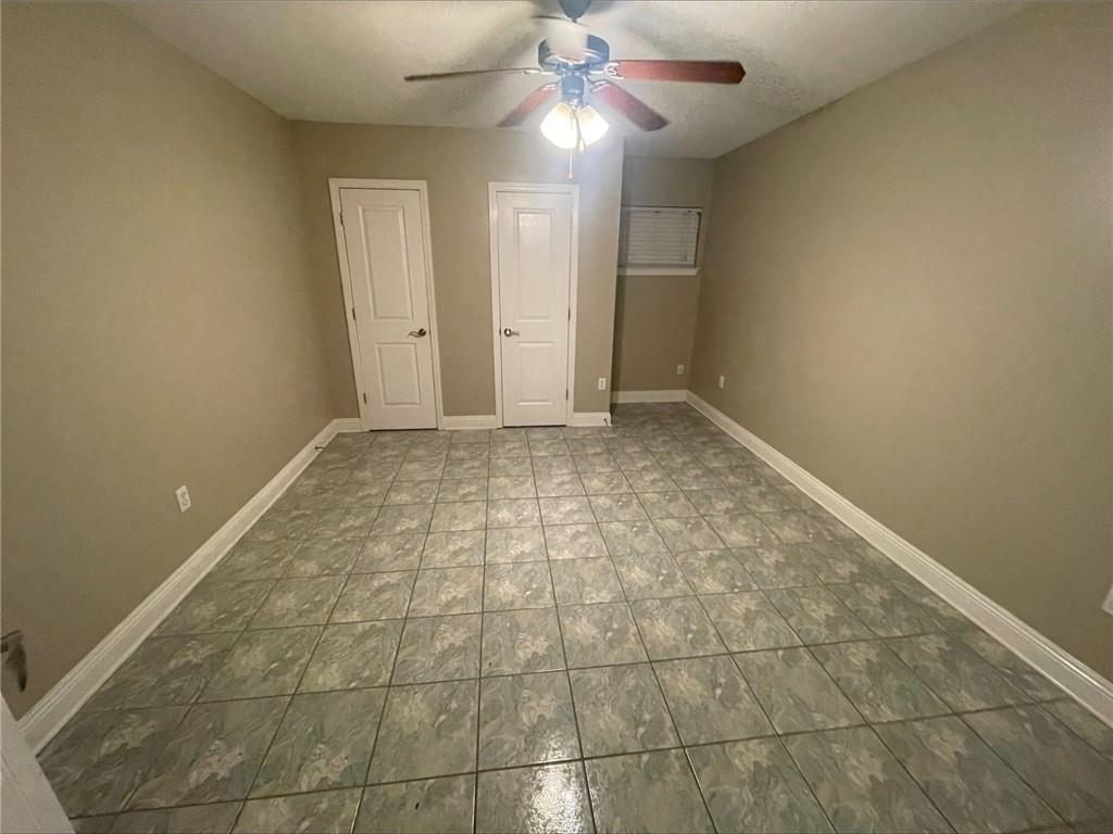 3805 HOUMA Boulevard C222