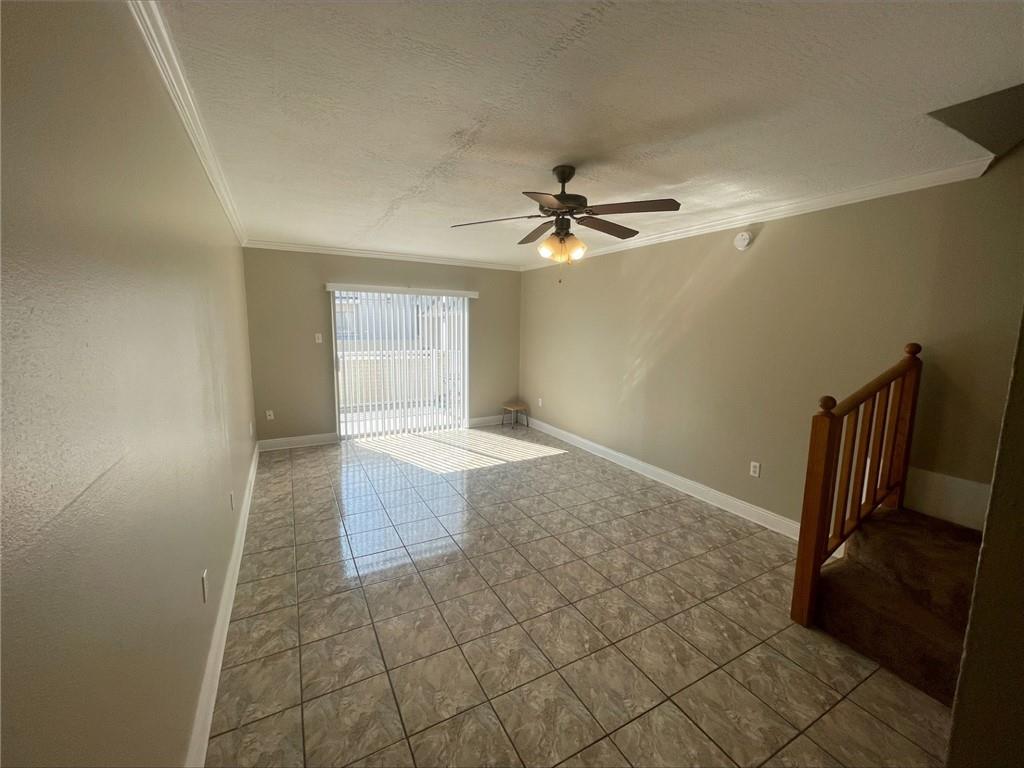 3805 HOUMA Boulevard C222