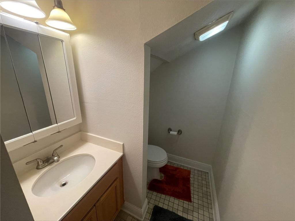 3805 HOUMA Boulevard C222