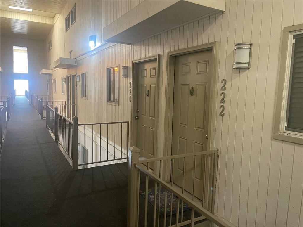 3805 HOUMA Boulevard C222