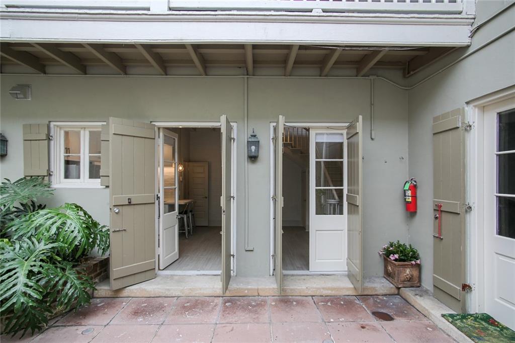 1221 DECATUR Street 103